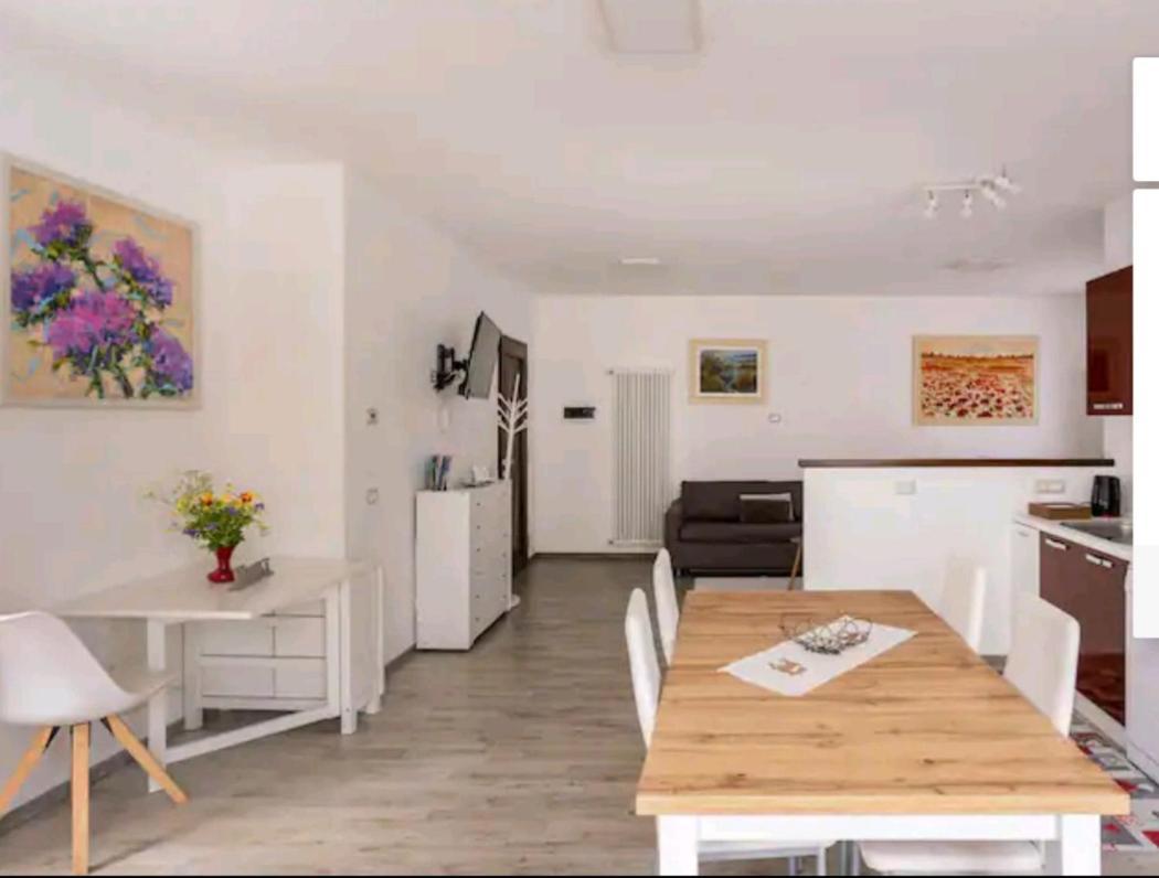 Iris Home Camblione Extérieur photo